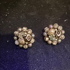 vintage   Japanese amazing clip on. Jewel bead earrings.